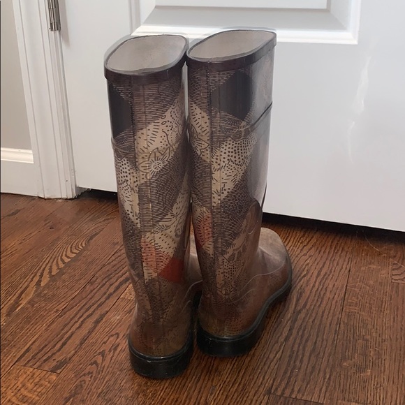 Authentic Burberry rubber rain boots size 39 - Picture 4 of 6